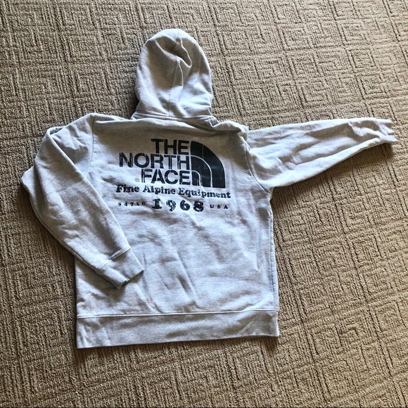 SOLD The North Face Hoodie, size M - Picture 3 of 5